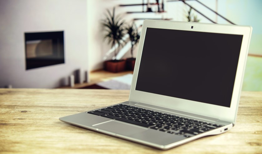 Bij een serviceloket krijgen inwoners informatie over de aanleg van sneller internet. | Foto: pr.