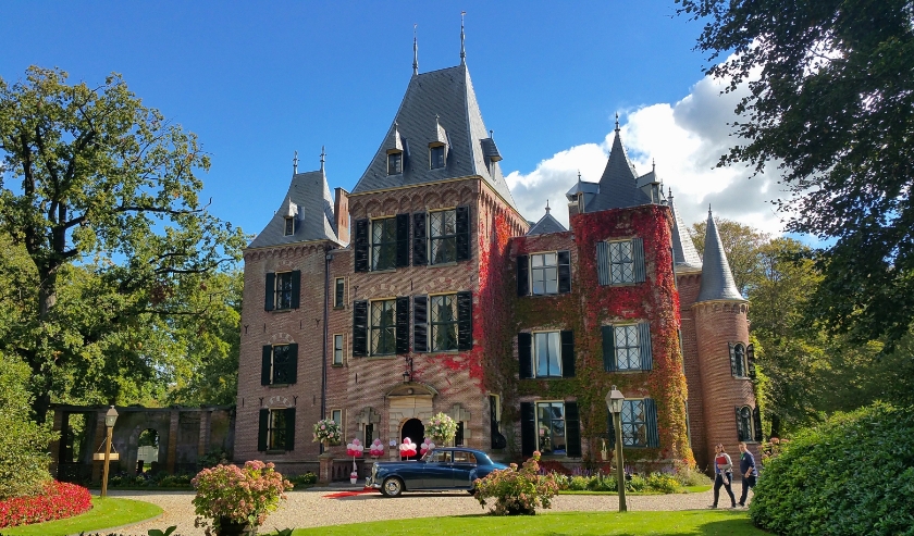 Het landgoed rond Kasteel Keukenhof gaat maandag weer open voor publiek.