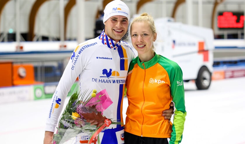 Teylings schaatssucces: Leander van der Geest en Iris van der Stelt kijken terug op succesvol marathonweekend. | Foto: pr./schaatspeloton.nl  