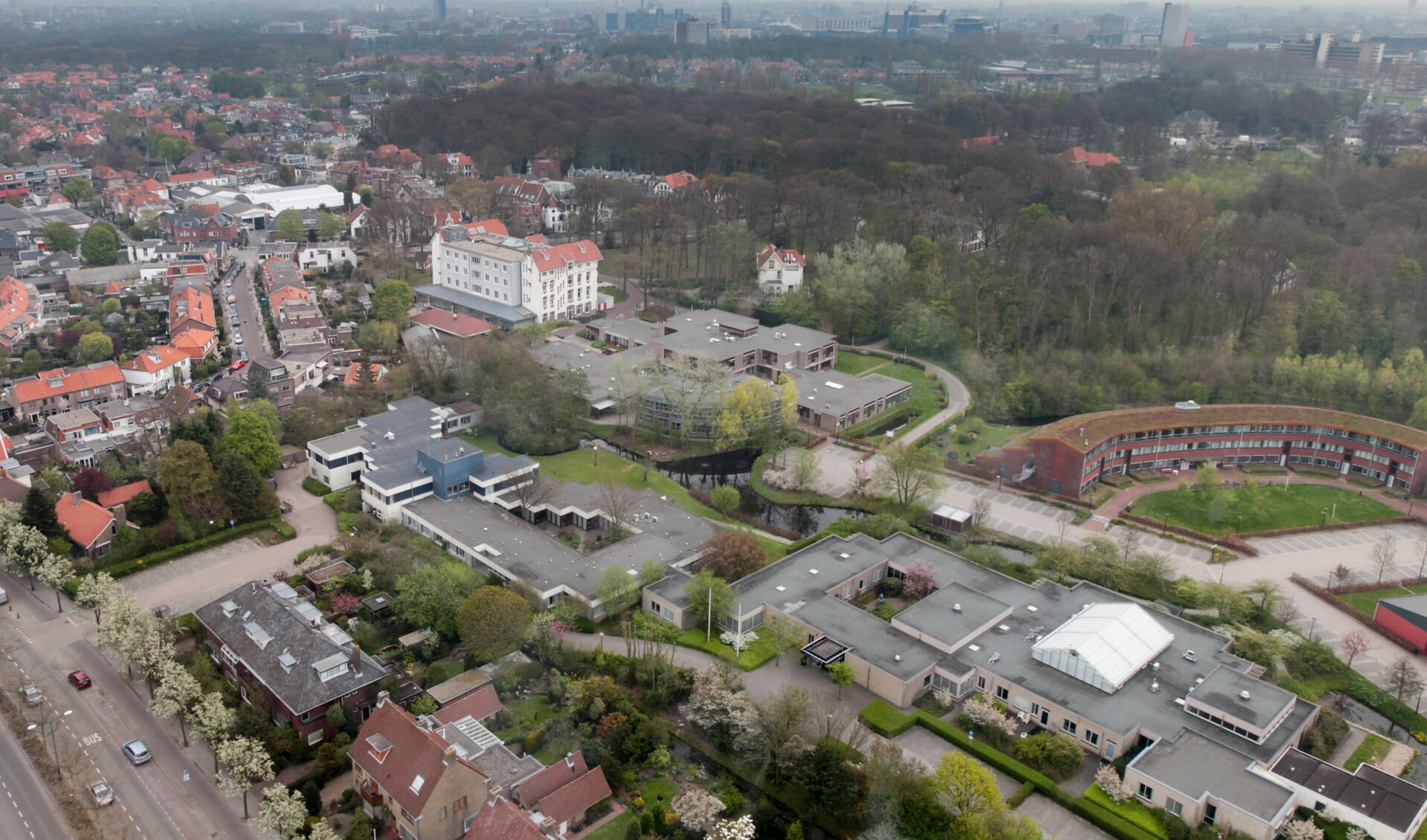 Het burgerinitiatief wil dat in plan Overgeest plek is voor huurappartementen voor senioren. | Archieffoto Wil van Elk