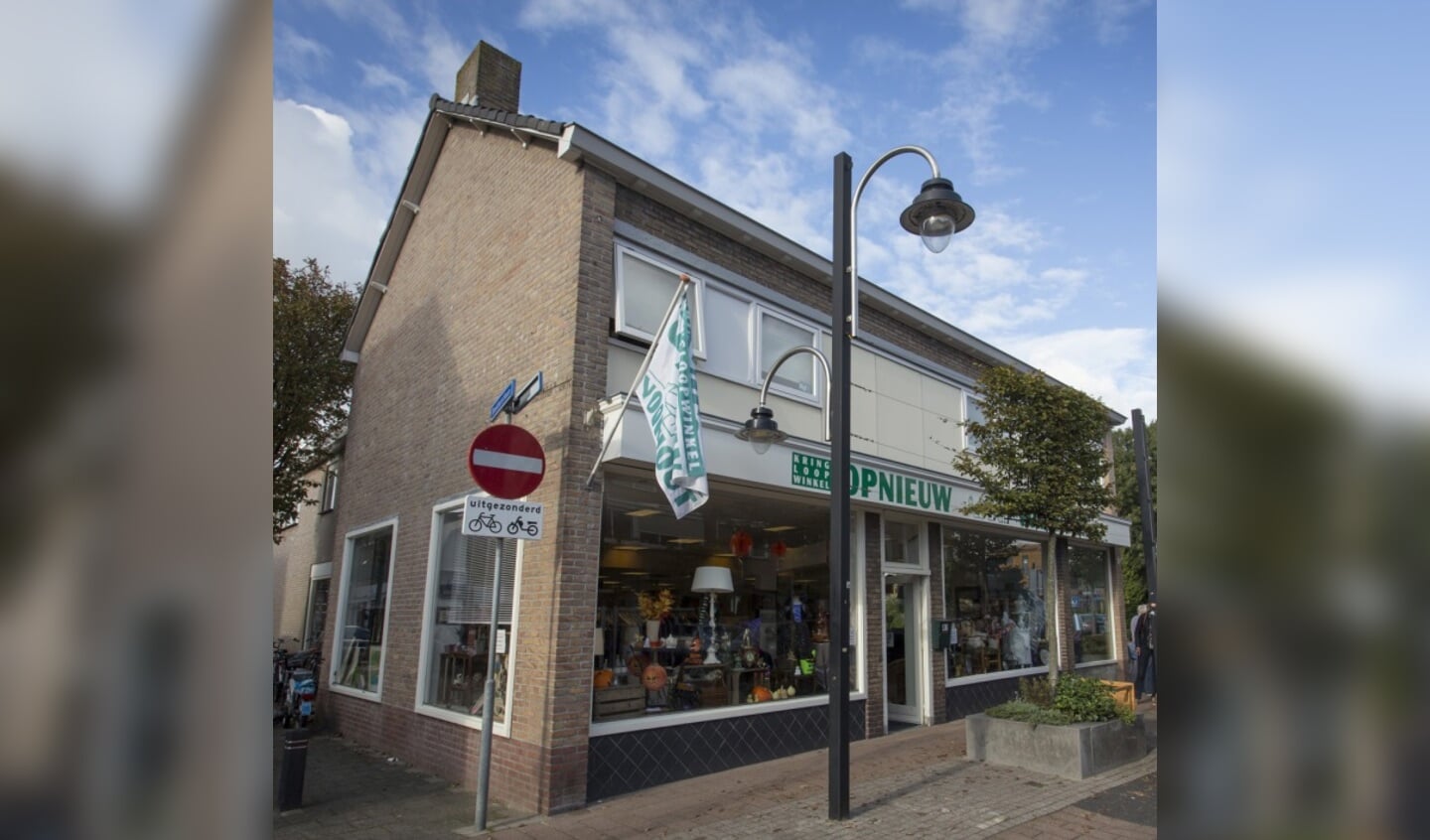 Het doek valt voor kringloopwinkel Opnieuw aan de Herenstraat. | Foto: pr.