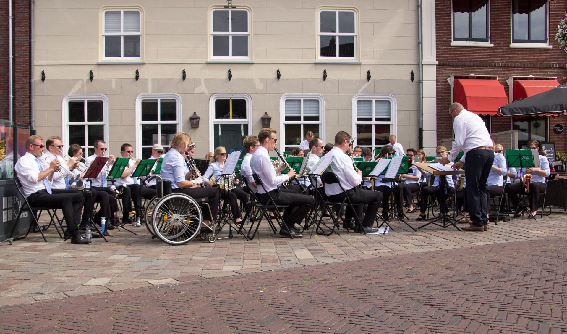 De harmonieafdeling van Da Capo geeft een kerstconcert in de St. Agathakerk.