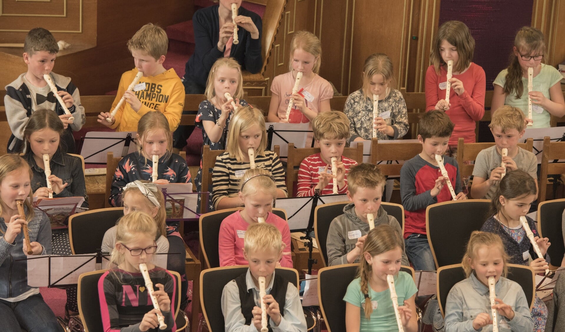 Leerlingen de basisscholen in Sassenheim spelen mee tijdens het Blokfluitfeest van Crescendo. | Foto: pr. 