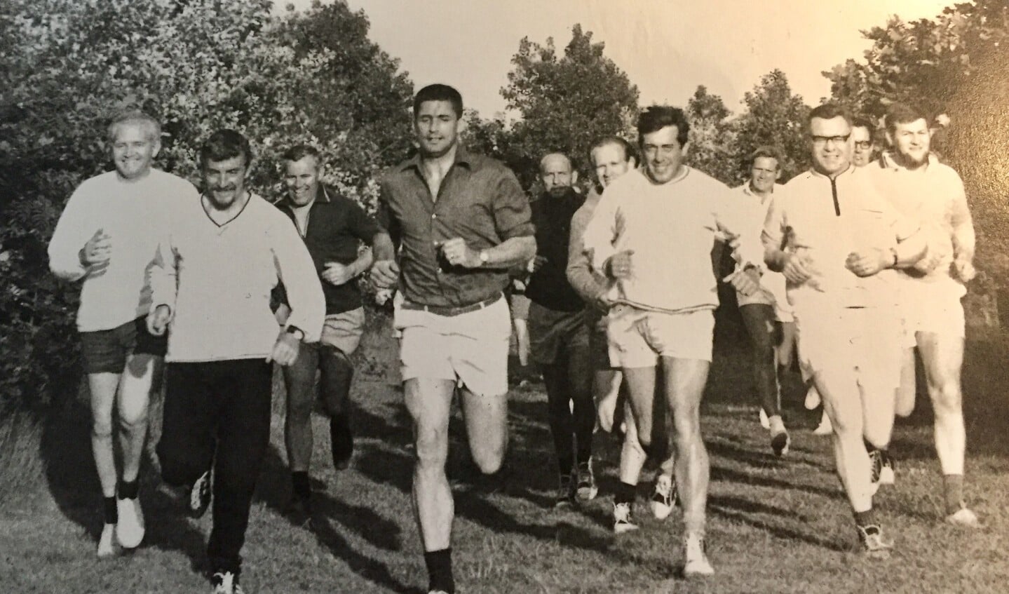 Vijftig jaar geleden was alleen de hardloopkleding anders. | Foto: met dank aan de Duintrappers