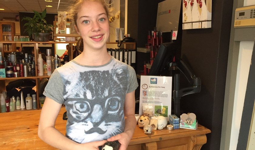 Fleur hoopt op veel sponsors voor de egelopvang.