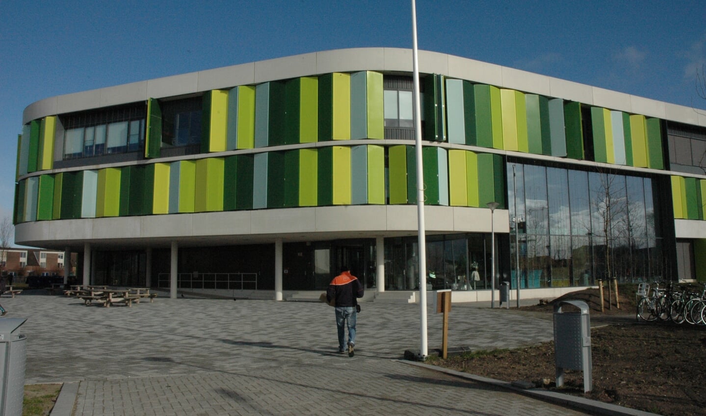 Er komt een andere gelegenheid waarop oud-leerlingen het nieuwe schoolgebouw kunnen bezichtigen.