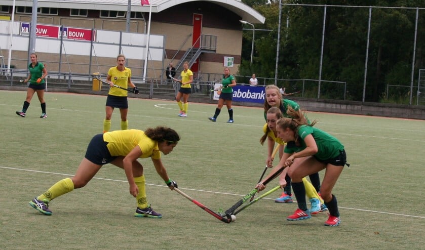 Catwijck bleek net iets sterker dan MHC Voorhout. | Foto: pr.