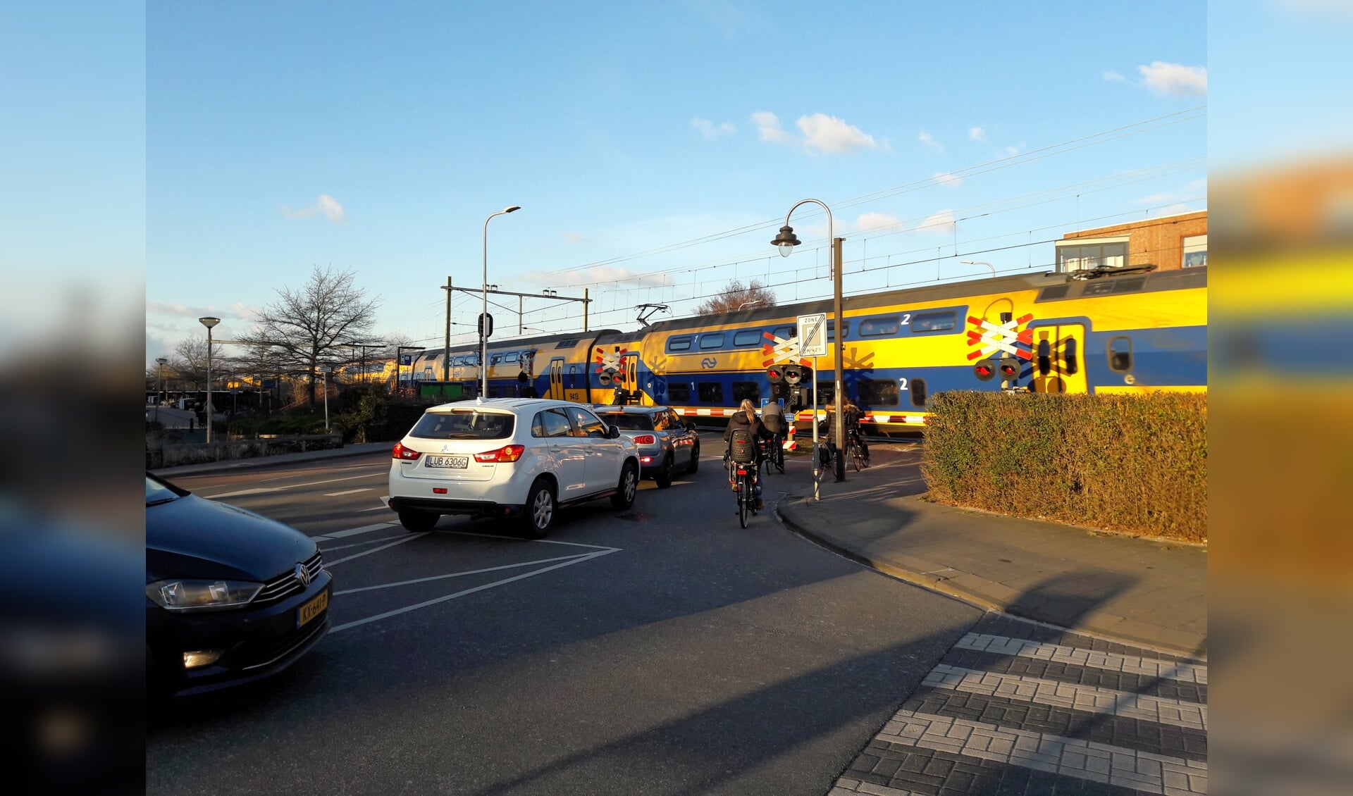 De spoorwegovergang bij de Herenstraat is al lange tijd onderwerp van discussie. | Foto: MV