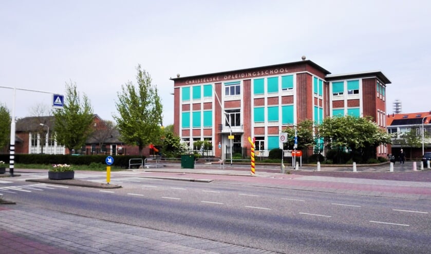De Opleidingsschool aan de Parklaan.