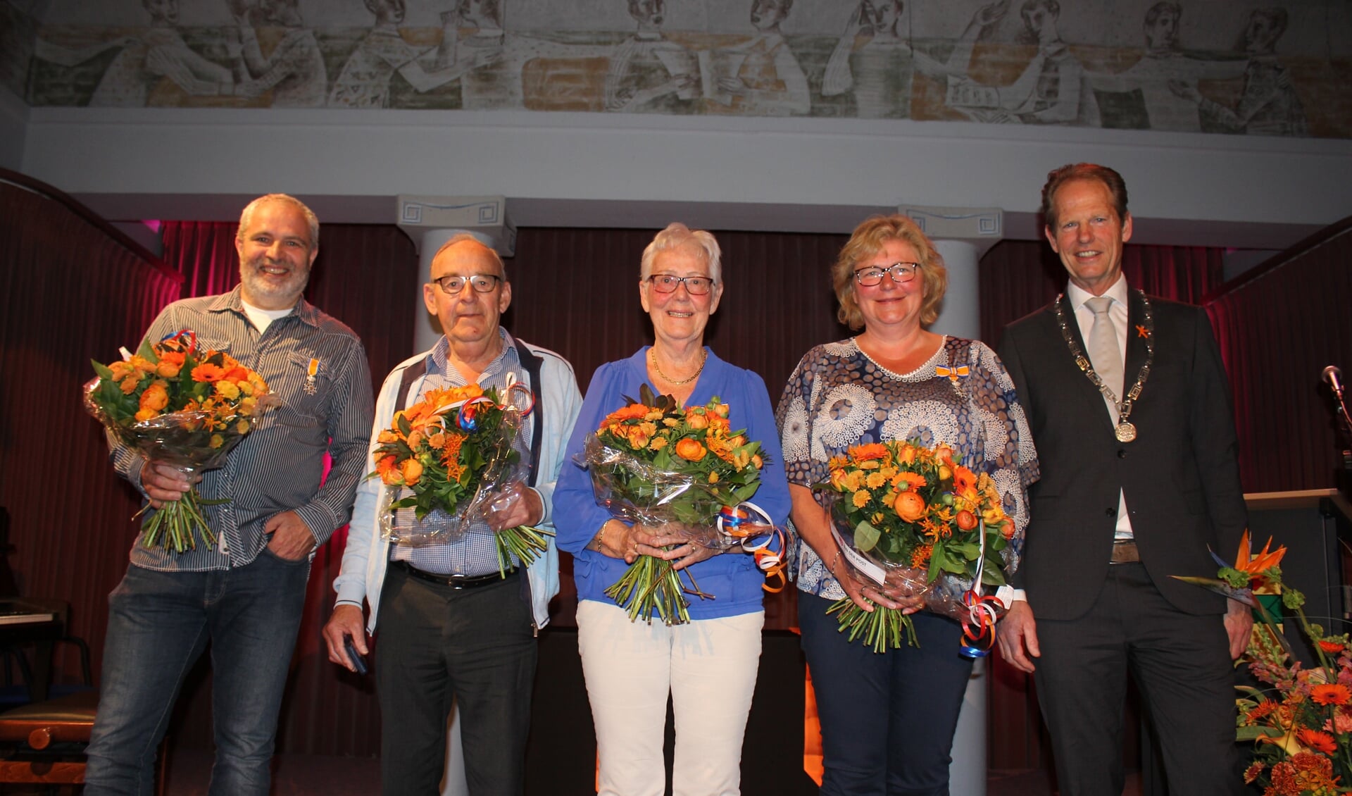 Vlnr: Piet van der Zwet, Cor en Judith de Rooij, Janine Singels en Arie van Erk. | Foto: Annemiek Cornelissen