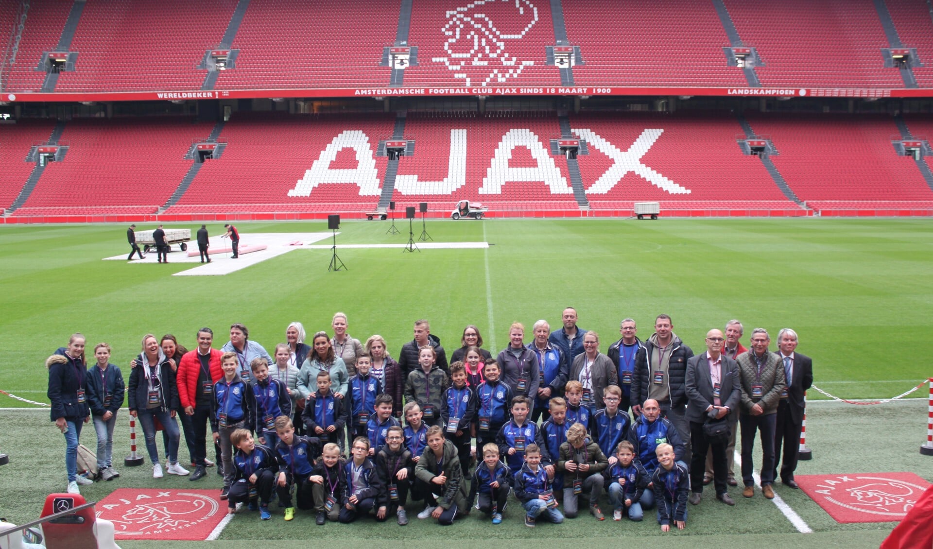De winnaars brachten een bezoek aan de Amsterdam ArenA.