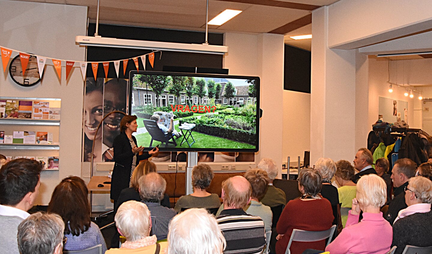 Een presentatie van Stichting Knarrenhof in Katwijk.