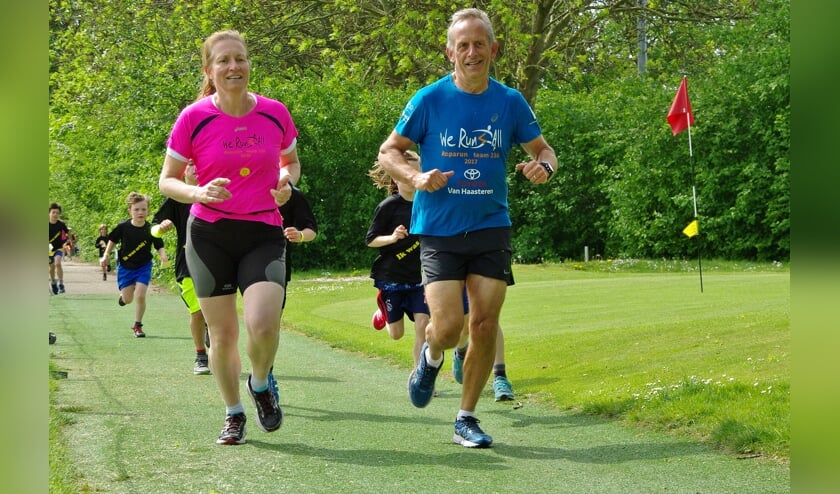 Het WeRun4All-team liep zelf ook een rondje mee. | Foto's Willemien Timmers