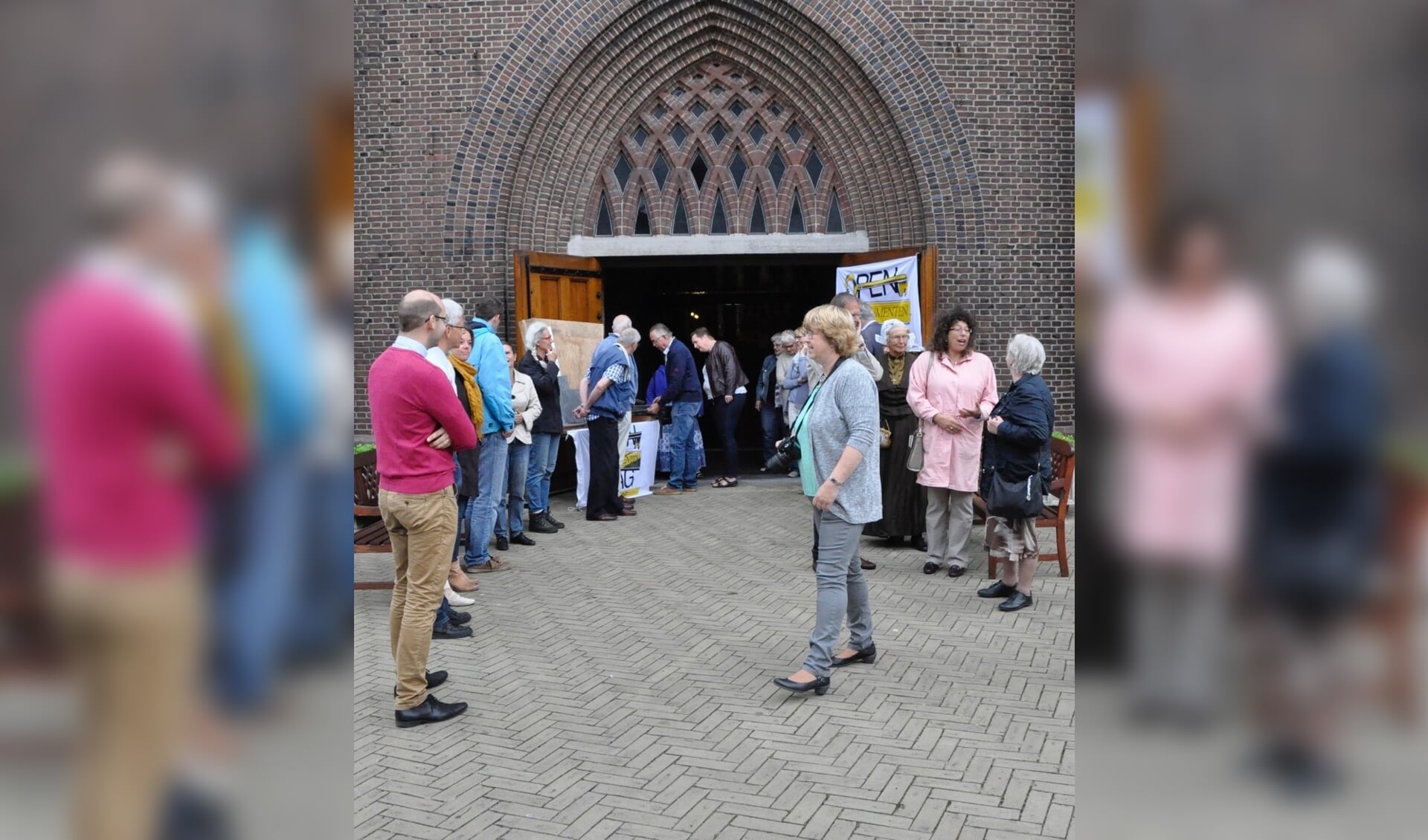 Opening van OM in 2015 bij de St. Jozef en St. Martinuskerk. 