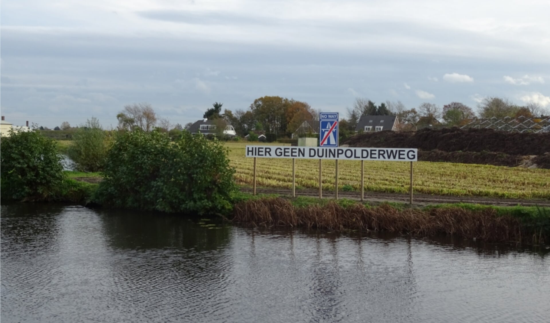 Het afblazen van het project Duinpolderweg zou de reden zijn dat het beschikbare geldbedrag bijna is gehalveerd.