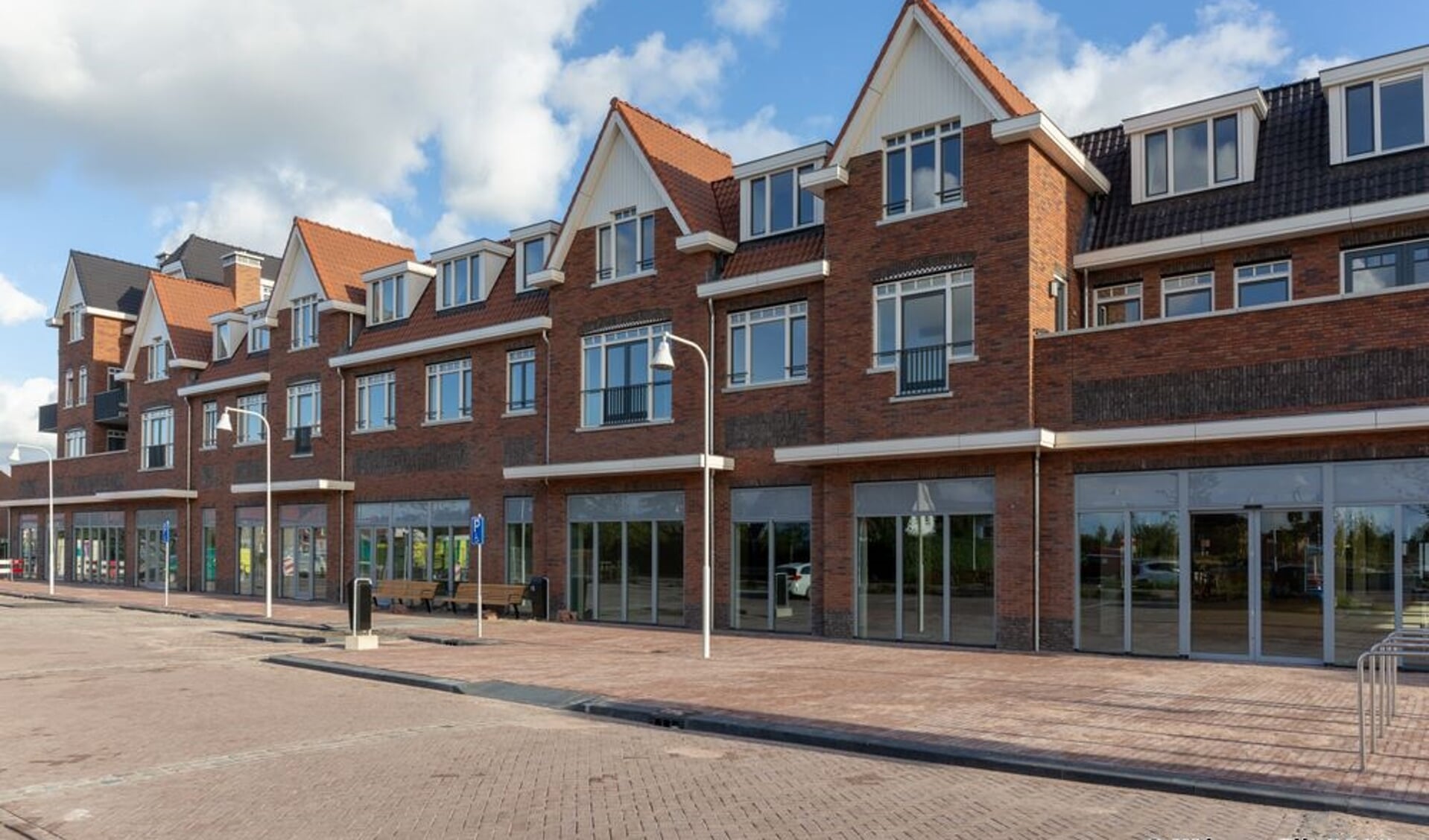 Jumbo, Kruidvat, De Heeren van Katwijck, Bakkerij den Dulk en kapper Moments for Hair hebben een plek in het centrum gevonden. | Foto Wil van Elk