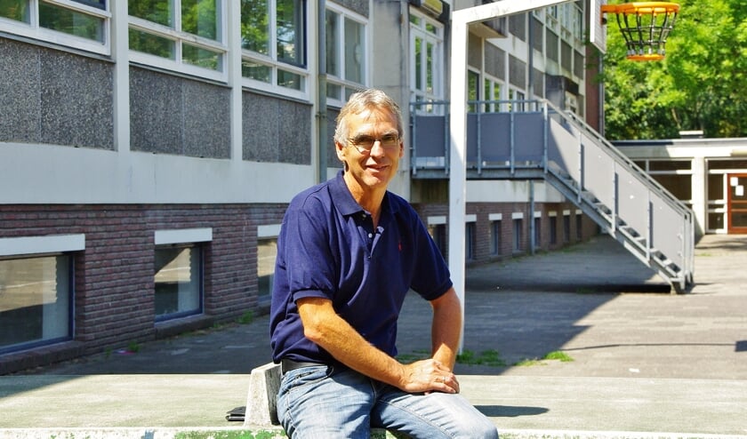 Met name met het huidige gebouw van de Leo Kannerschool aan de Hazenboslaan is veel mis. | Archieffoto Willemien Timmers