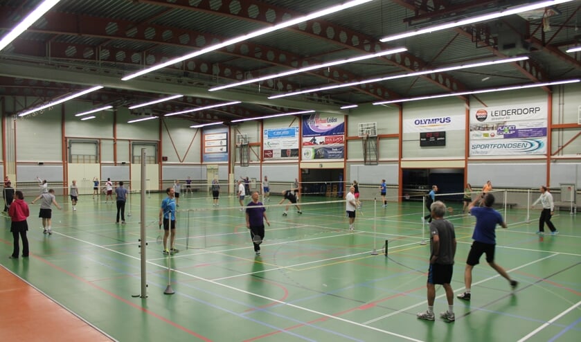<p>De Spotvogels traint onder meer in sporthal De Bloemerd. </p>