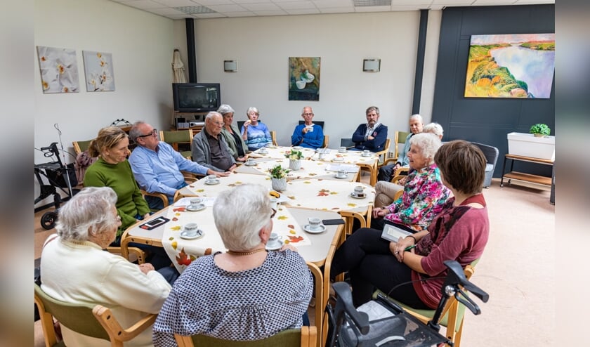 De eerste gespreksochtend in Trompenburg is een succes.