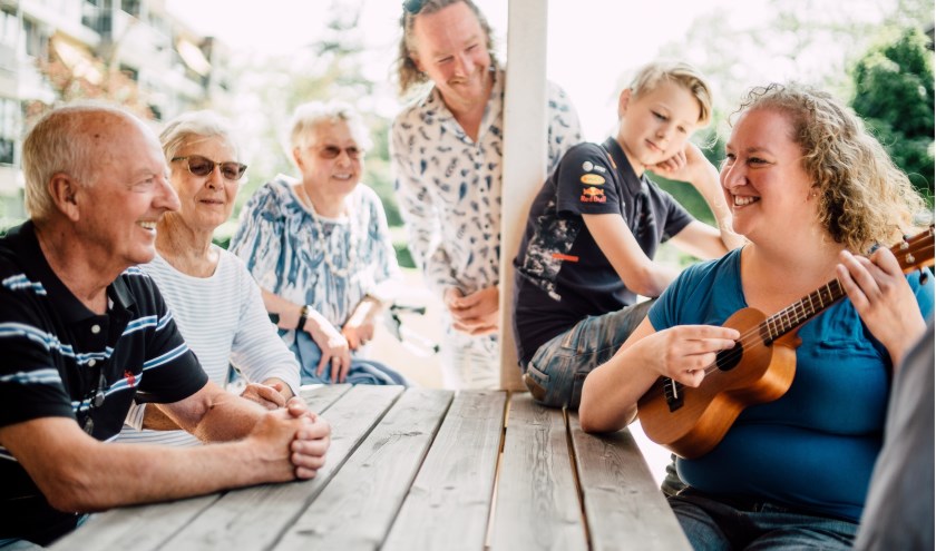 Ontmoet elkaar tijdens het festival in de Kulturele Raad.