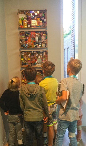Kinderen van SKOL bezochten het LAM en keken hun ogen uit.