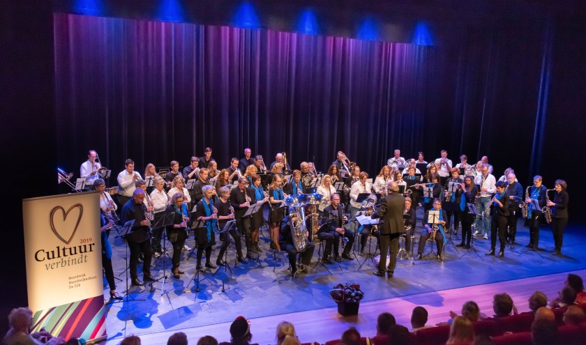 De film 'Cultuur & Vriendschap' werd afgelopen zondag gepresenteerd in De Muze. | Foto: Richard van Egmond