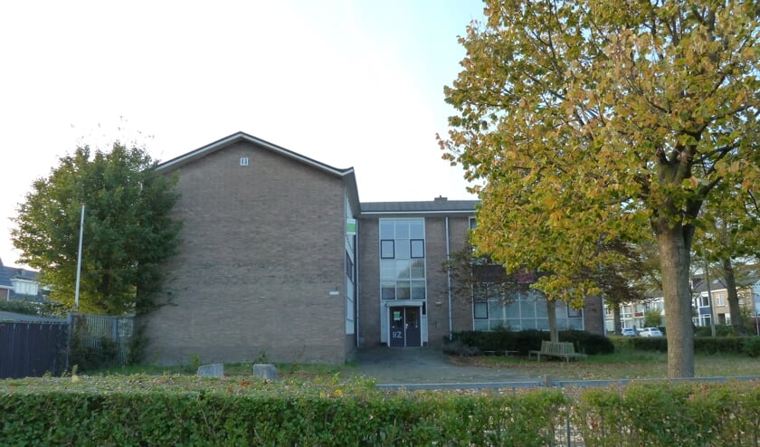 In de voormalige School met de Bijbel worden appartementen voor senioren gerealiseerd.