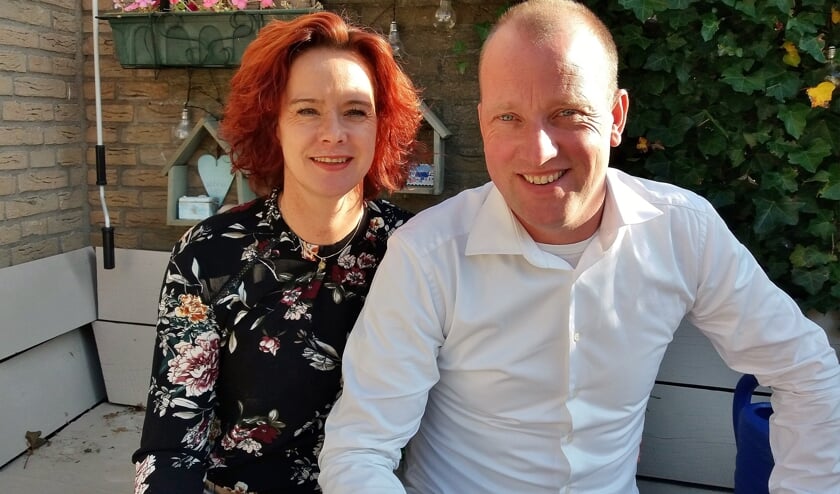 Chef-kok Jeroen Jager, die regelmatig voor beroemdheden kookt, zal nu Oegstgeestenaren die een gast meenemen, verrassen. Zijn vrouw Ivonne Janka liep al een aantal jaar rond met dit mooie idee.