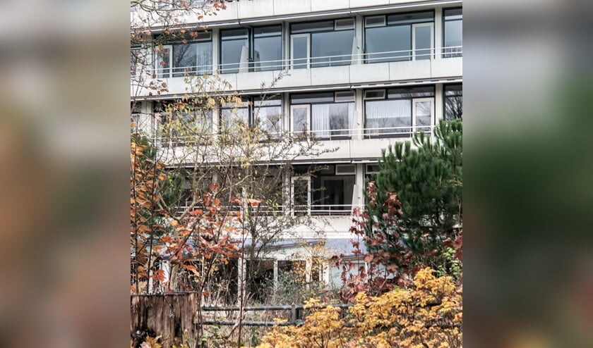 Voormalig zorgcentrum DSV | Salem staat leeg, wachtend op betere tijden.