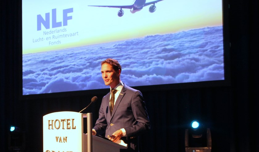 Wethouder Ter Hark vestigde de aandacht op Noordwijk als lucht- en ruimtevaartgemeente. | Foto: WS