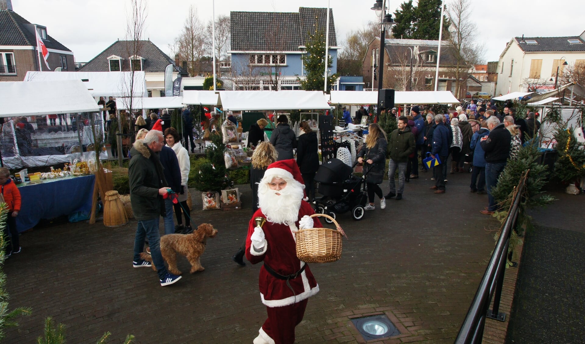 Voor de dertiende keer wordt het kerkplein omgetoverd tot kerstmarkt. | Foto: pr. 