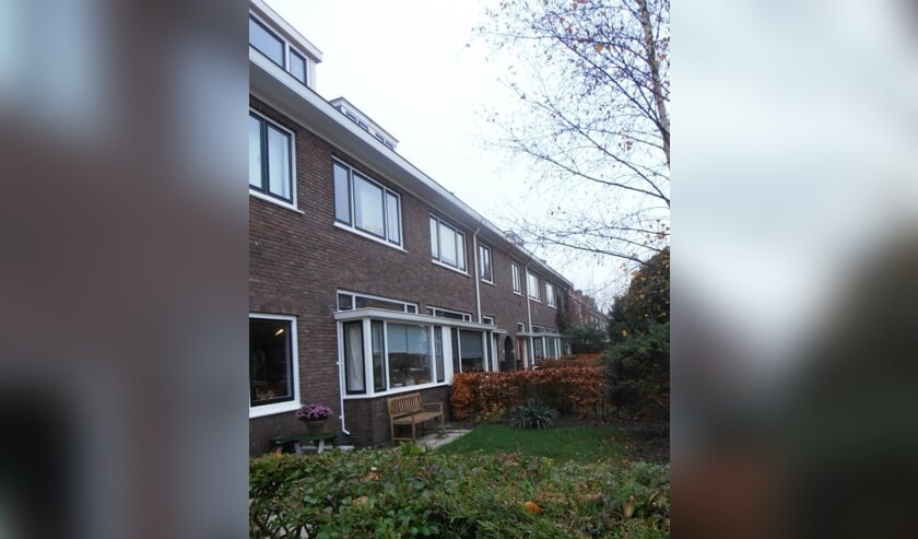 De Von Bönninghausenlaan uit 1934 ziet er beeldbepalend uit voor die bouwperiode.