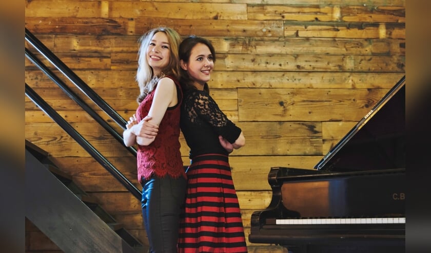 Elsbet Remijn en Claudette Verhulst vormen het pianoduo Beth & Flo.
