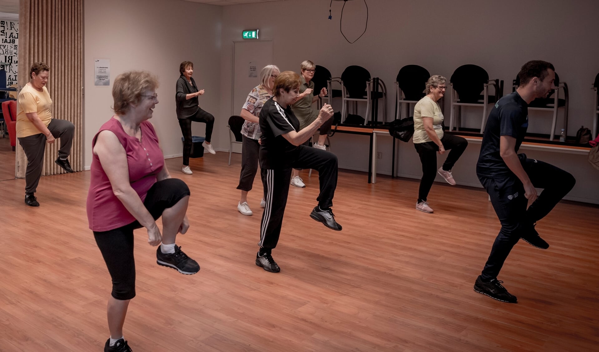 Bij hiphop combineer je bewegen met balans- en krachtoefeningen. 