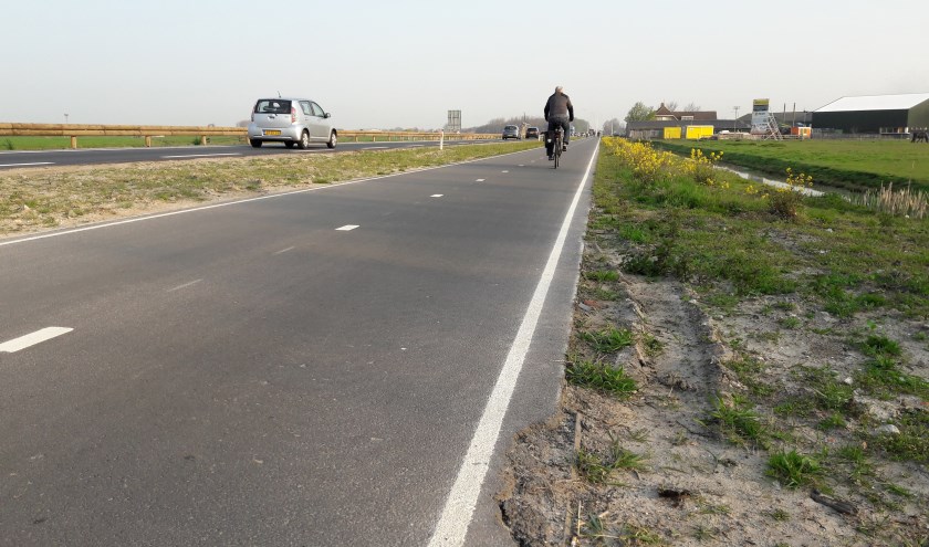 Na het groot onderhoud kwamen klachten over het niet meer verlichten van het fietspad. | Foto: MV