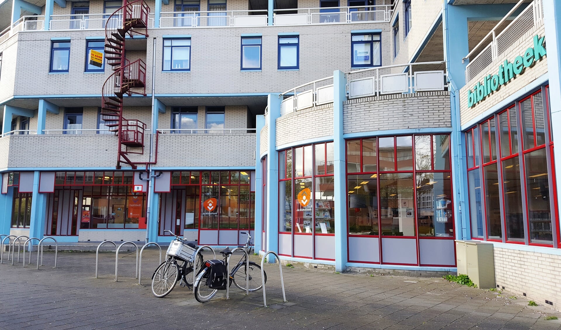 Het digiTaalhuis is in de bibliotheek Hoornes-Rijnsoever gevestigd.