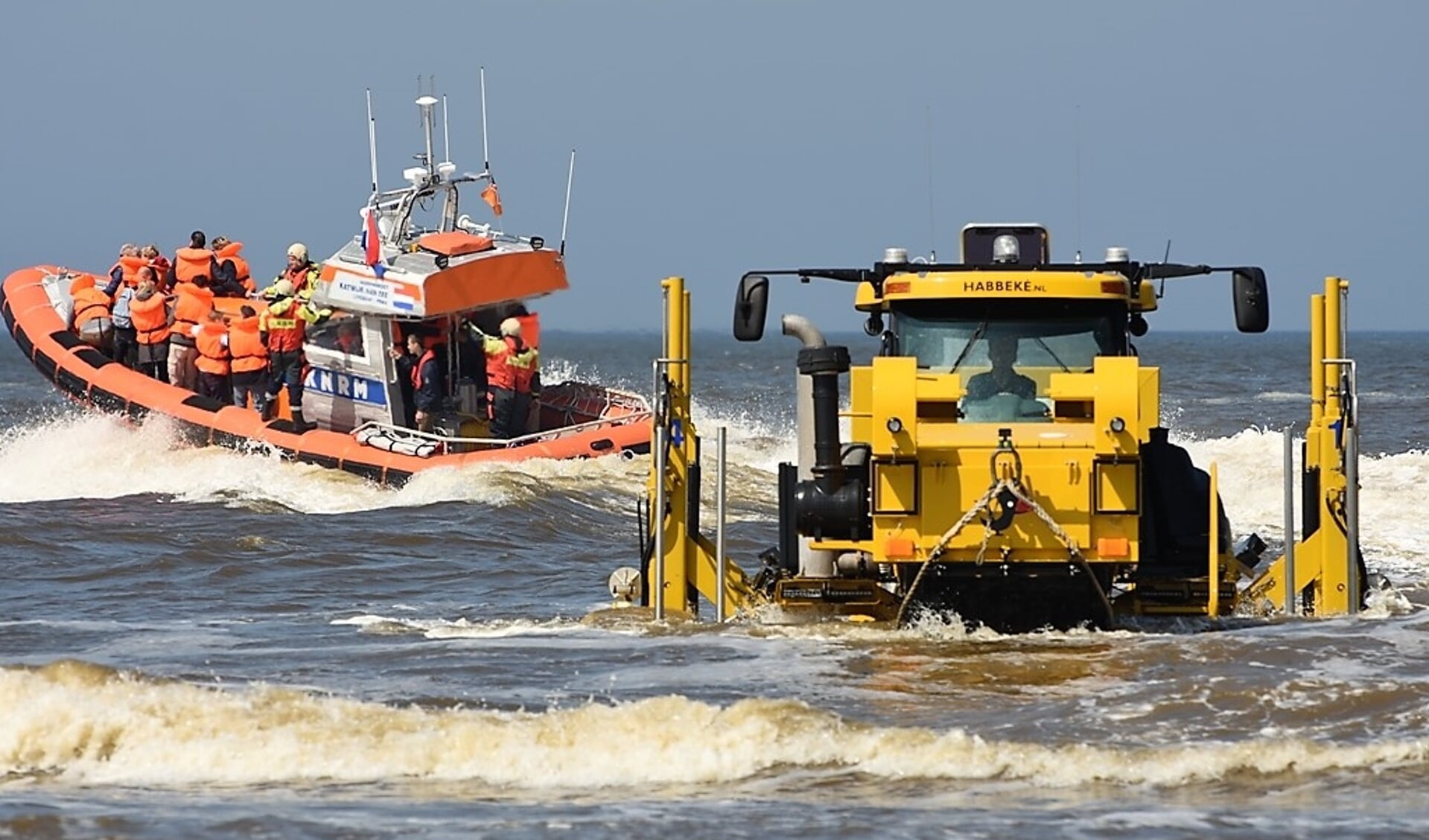 Donateurs kunnen meevaren met de reddingboot van Katwijk.