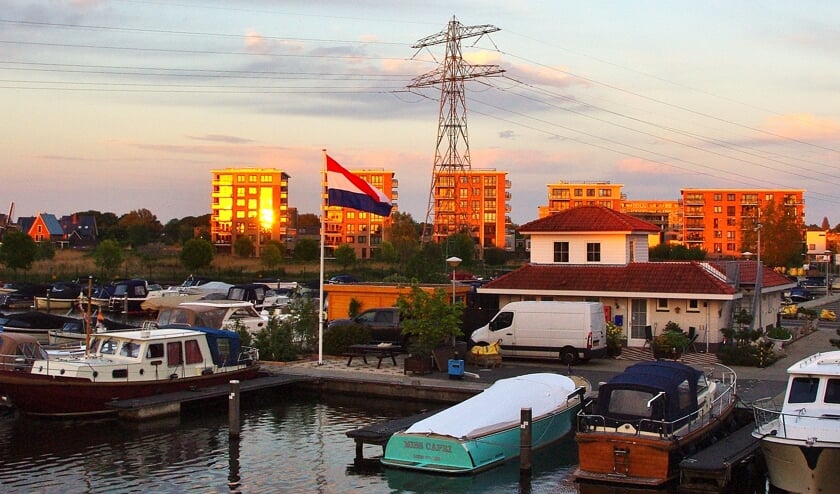 Als de raad positief besluit, verdwijnen de hoogspanningsmasten in 2023.