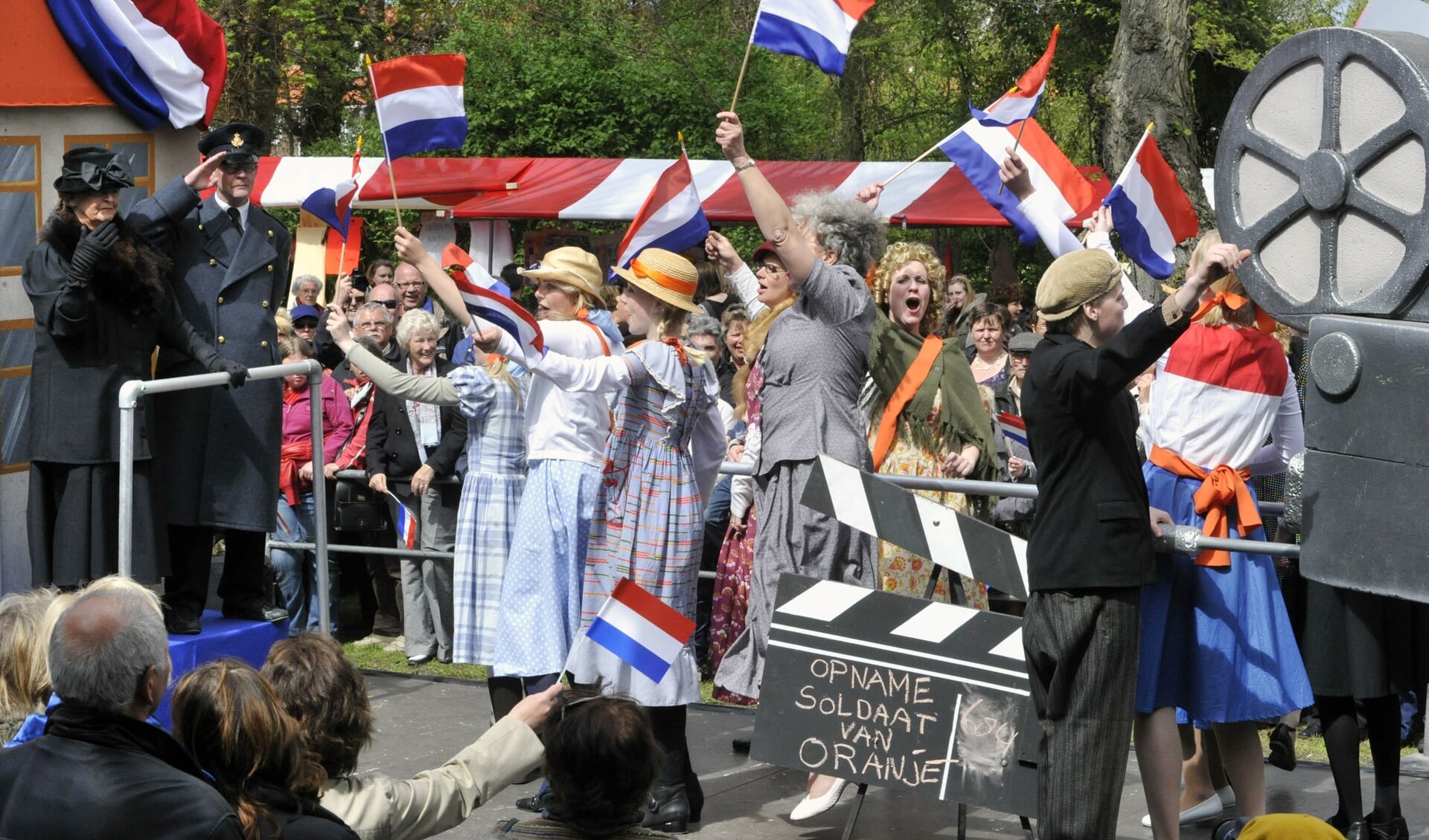 Tien jaar geleden was er ook een groot bevrijdingsfeest, met onder meer een optocht. | Foto: archief KP/Frans Roomer