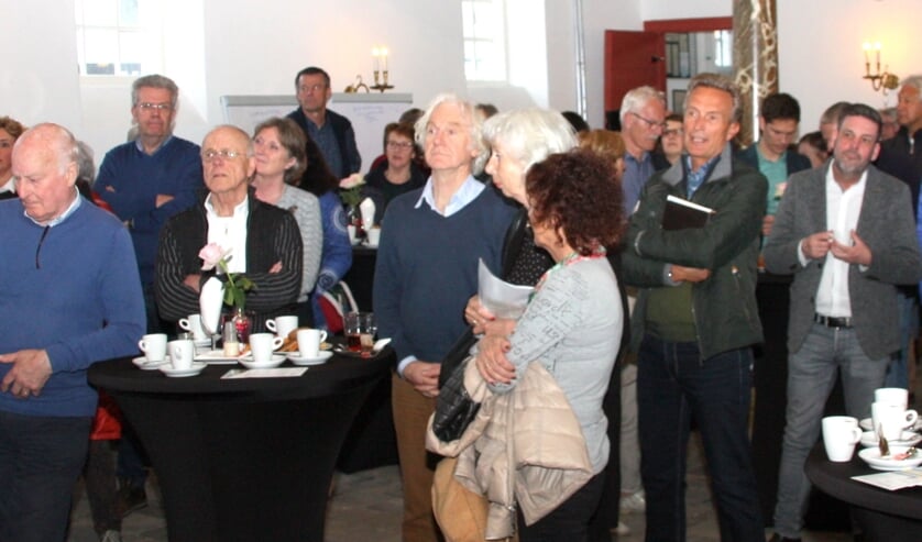 Noordwijkerhouters kwamen massaal naar de kernbijeenkomst. | Foto: WS