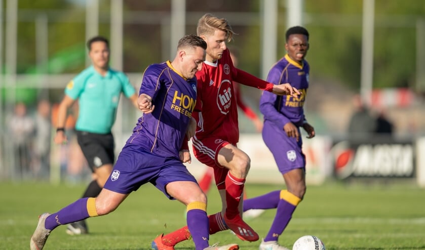 Mitchell Teuns en Tristan Buis. | Foto: Kees Kuijt, Orange Pictures.