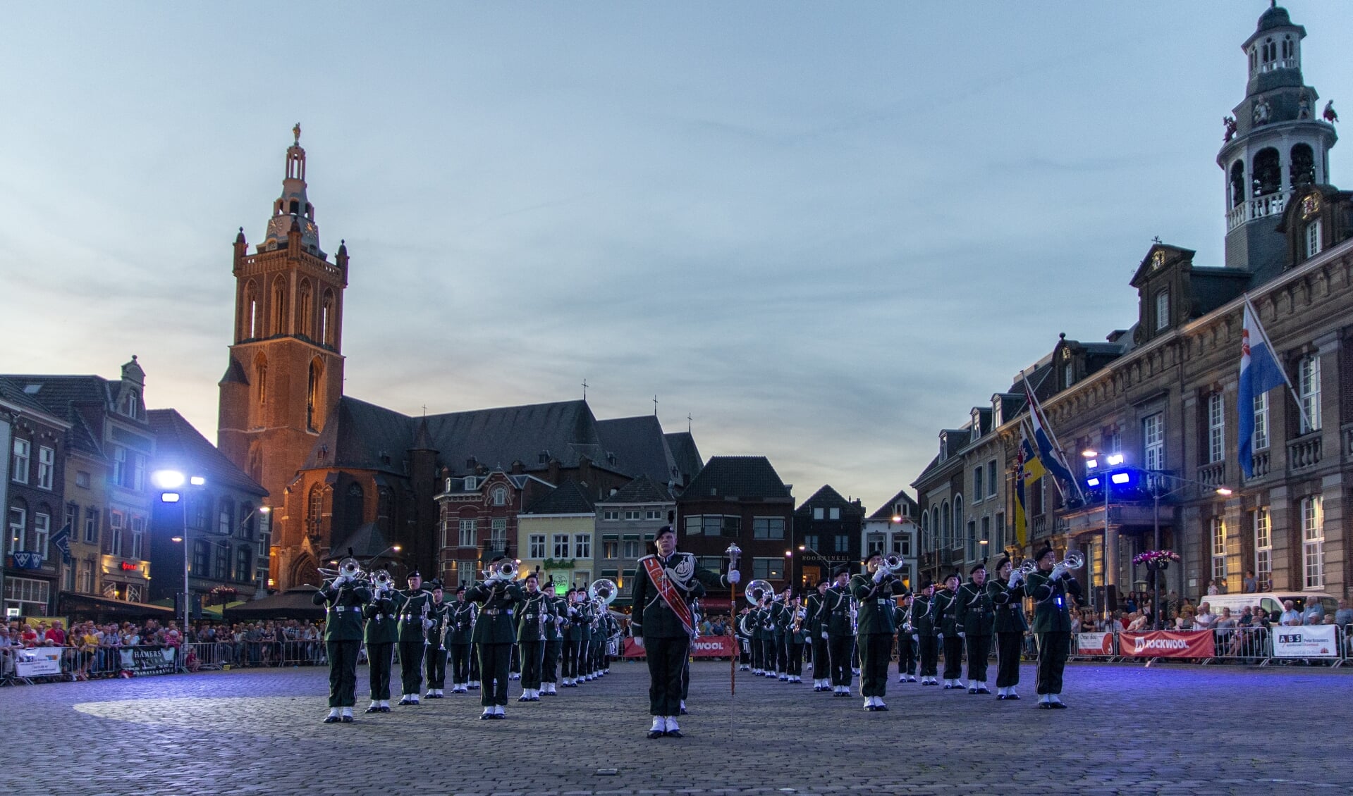 Chr. Muziekvereniging DVS uit Katwijk bestaat 65 jaar en viert dit met een taptoe.