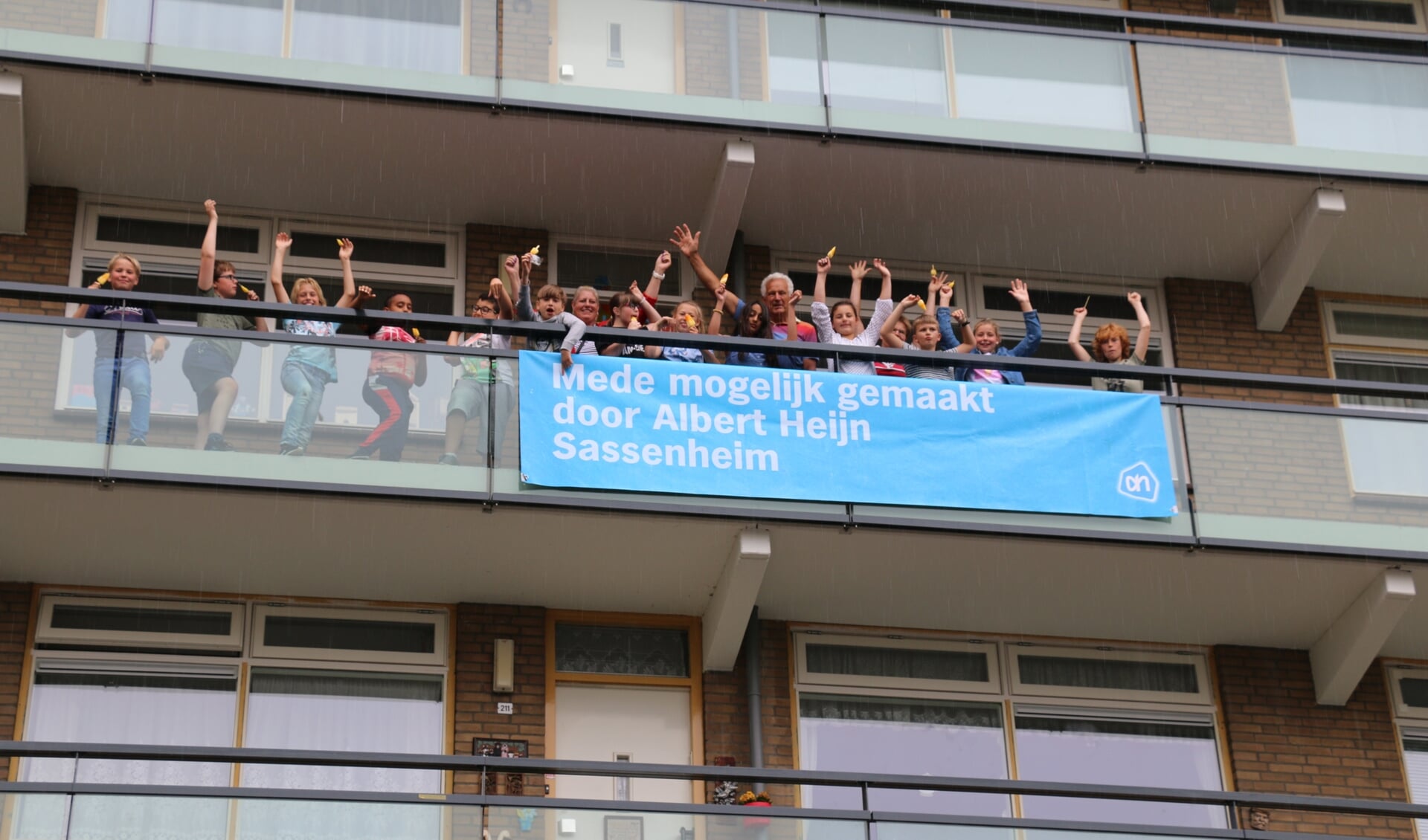 De afsluitende lunch bij de Knutselkring werd gesponsord door de plaatselijke kruidenier. | Foto: pr.