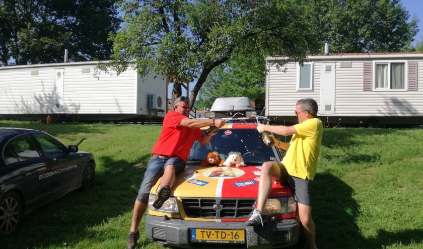 Team Buurman & Buurman haalt met zeven dagen rijden in hun 'barrel' een mooi bedrag op voor KiKa. | Foto: pr.