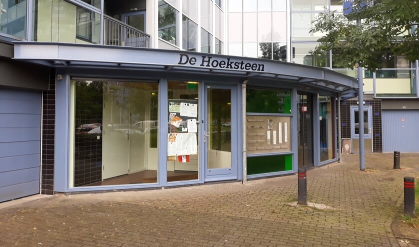 De entree van buurtkamer De Hoeksteen.
