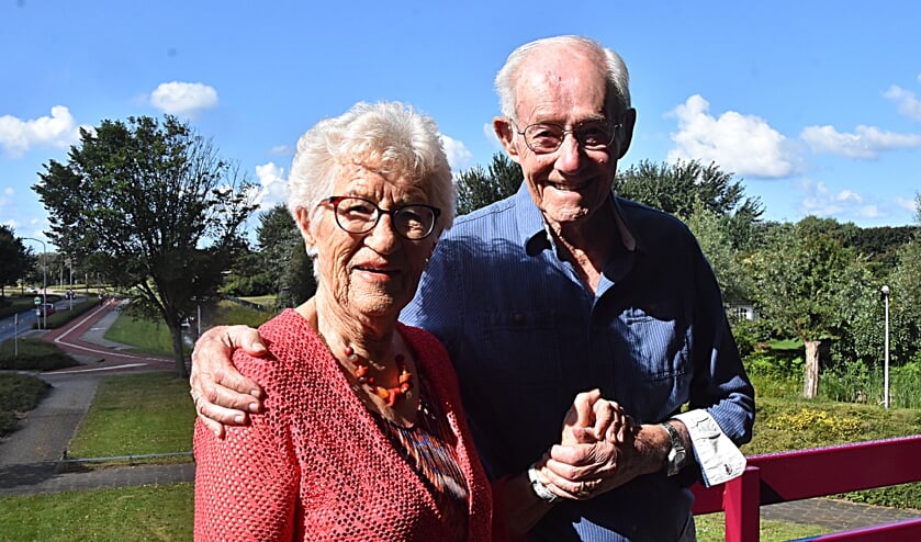 Herman en Coby van Hulzen vierden hun briljanten bruiloft. | Foto en tekst: Piet van Kampen
