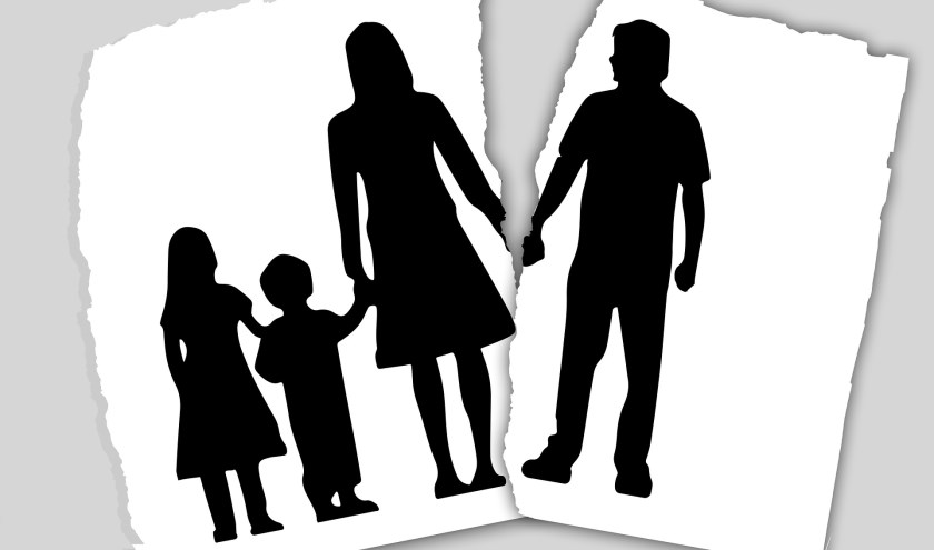 Je gaat uit elkaar. Hoe ga je om met de emoties van de kinderen? Waar moet je op letten? Hoe vertel je het überhaupt? Daar gaat het webinar van het CJG over.
