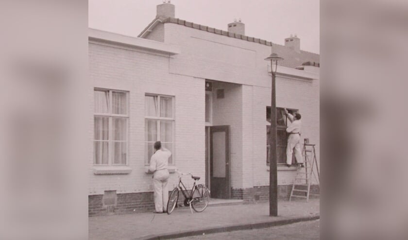 In 1960 kocht de Gereformeerde kerk Salvatori van het Groene Kruis. Het werd toen helemaal opgeknapt.
