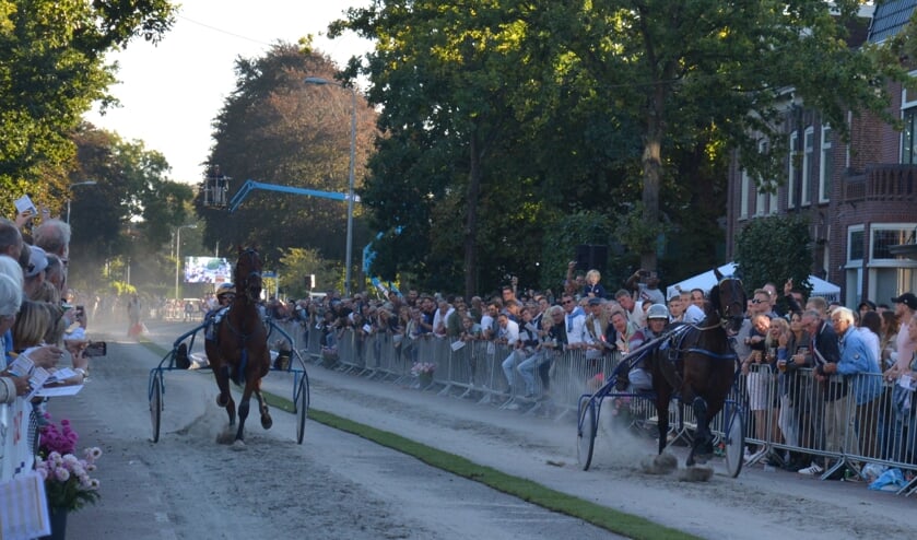 De finale van de kortebaandraverij in Lisse tijdens de feestweek in 2018.