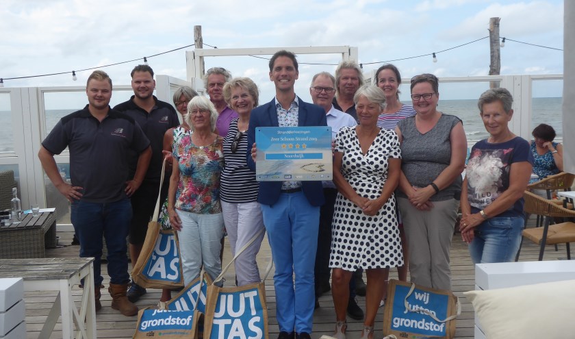 Strandjutters hebben hard gewerkt om vier sterren bij elkaar te halen. | Foto: Ina Verblaauw